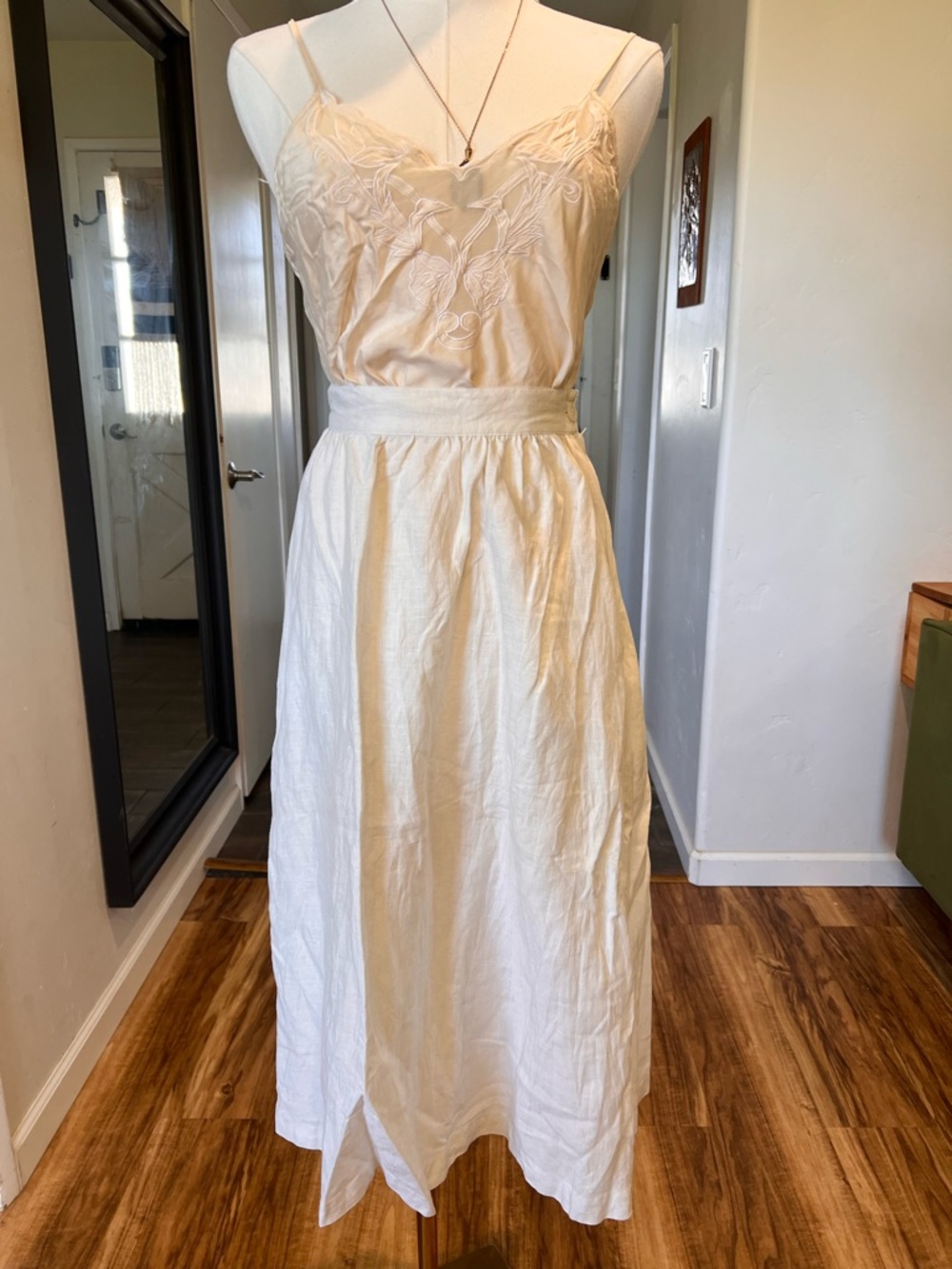 Vintage 100% Linen Midi Skirt